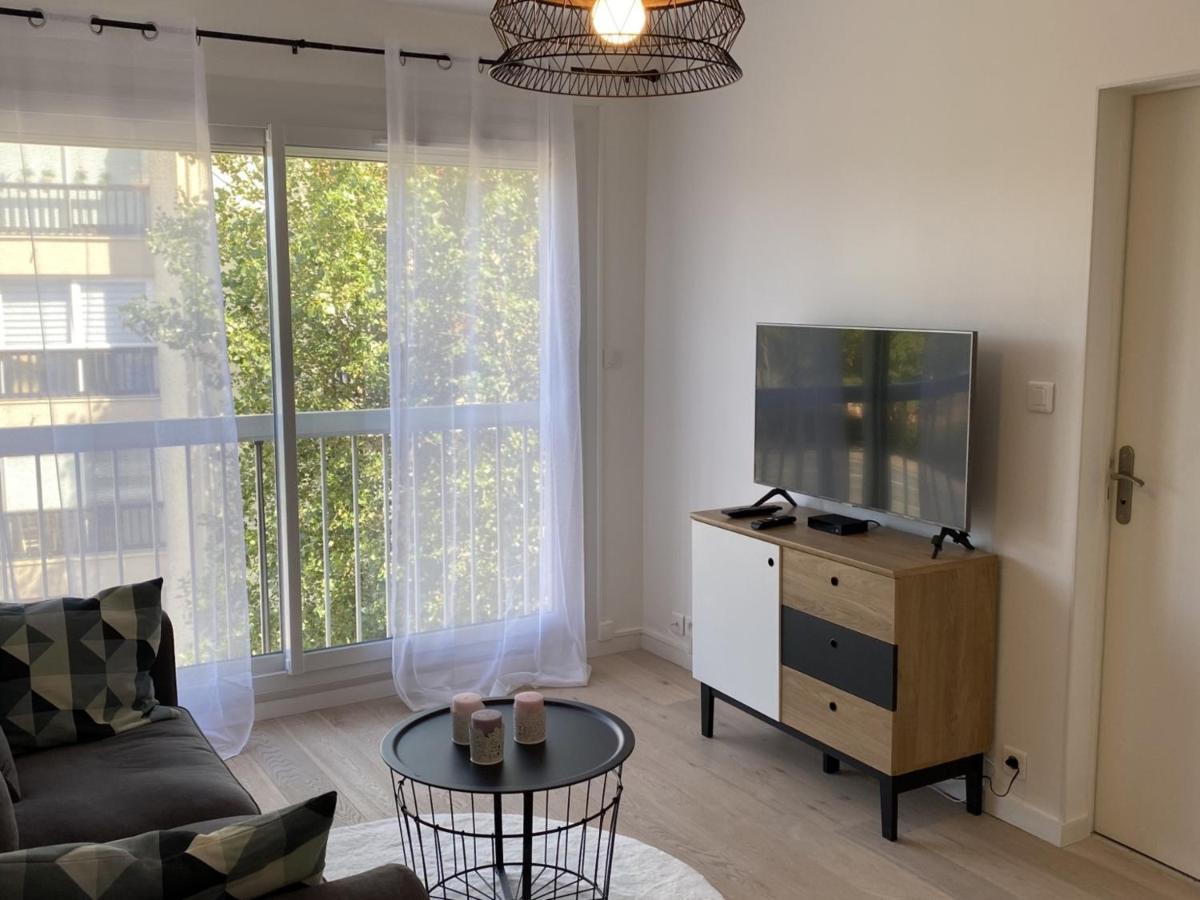 Charmant 2 Pieces Avec Parking Et Ascenseur, Proche Centre-Ville De Cabourg - Fr-1-487-323 Экстерьер фото